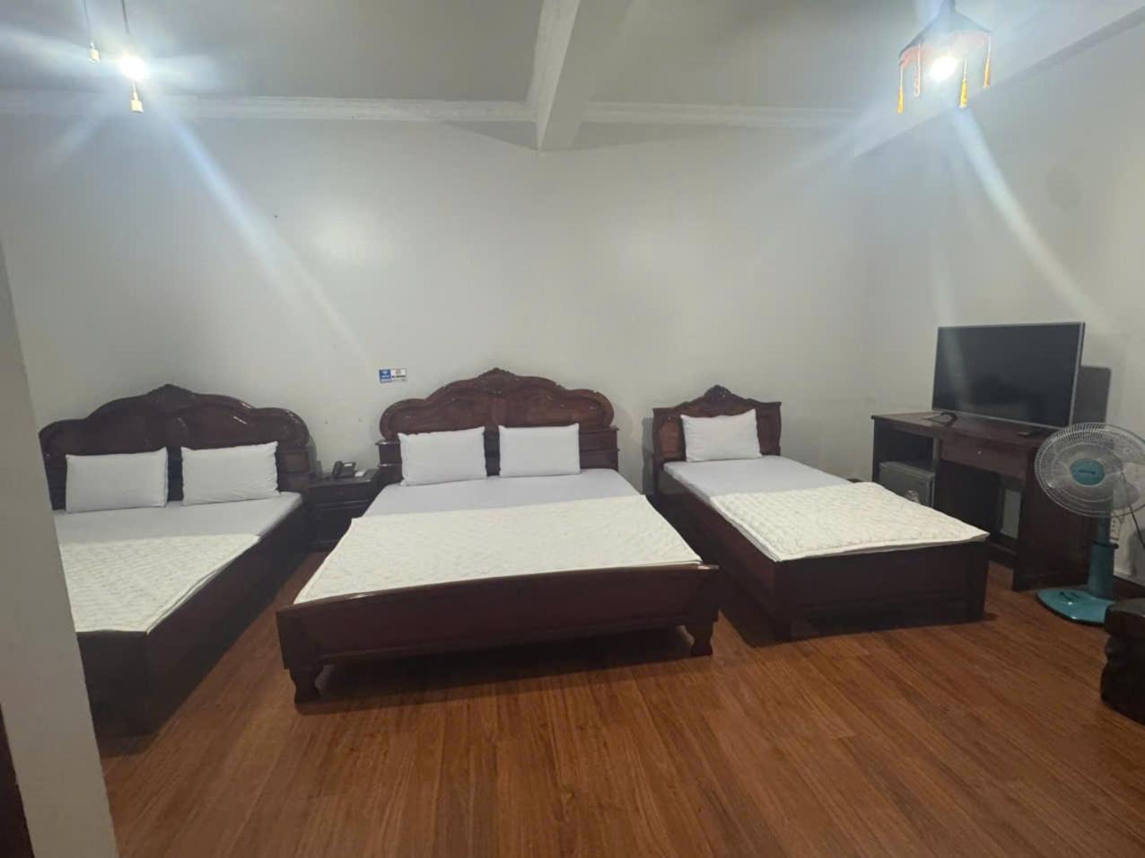 Song Cau Hotel Хошимин Экстерьер фото